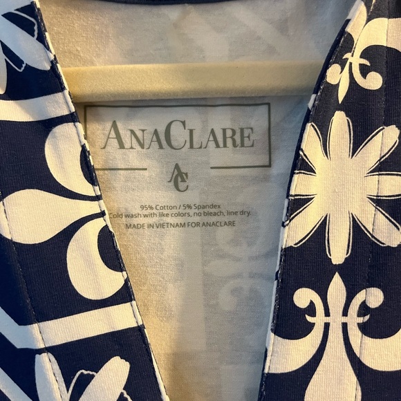 Beautiful blue and white Ana Claire dress - Picture 2 of 3